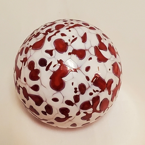 Handblown Glass Tree Ornament - Picture 5 of 6